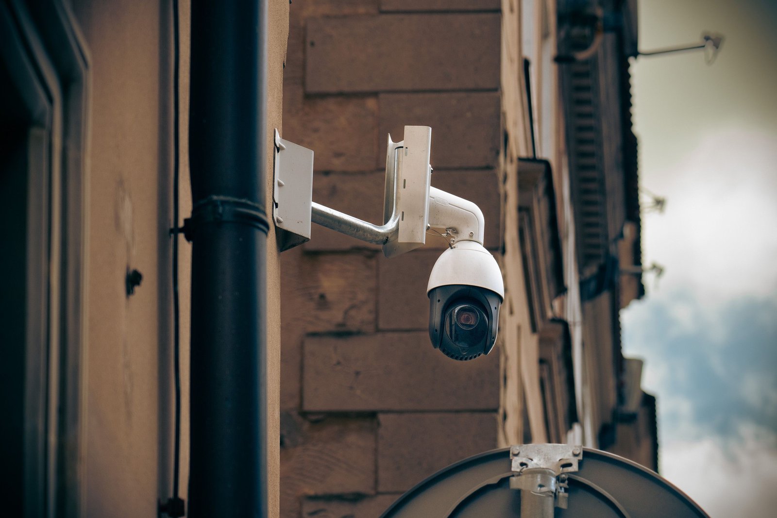 Outdoor CCTV camera covering villa perimeter